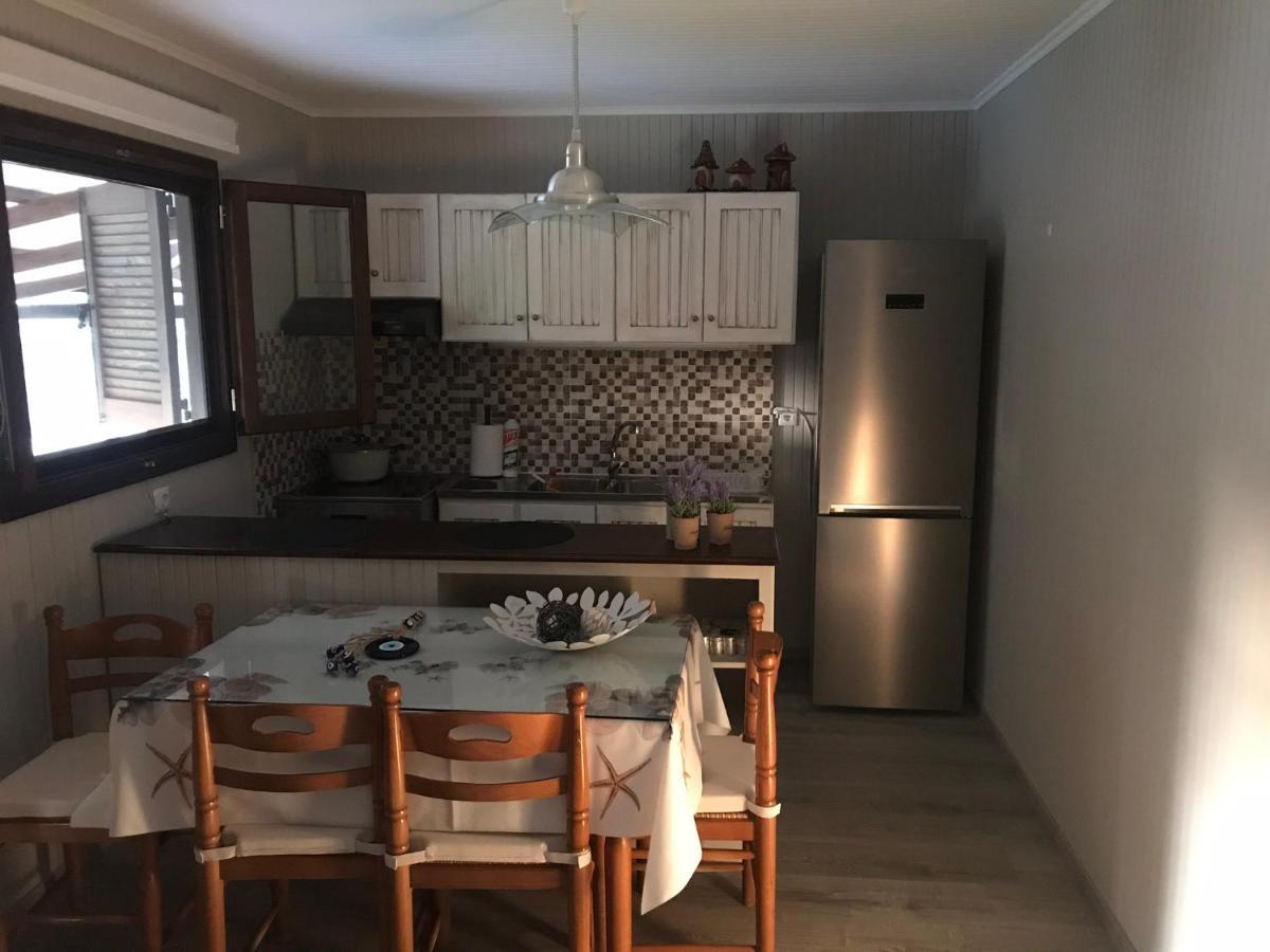 Aster Beach House Nea Thesi エクステリア 写真